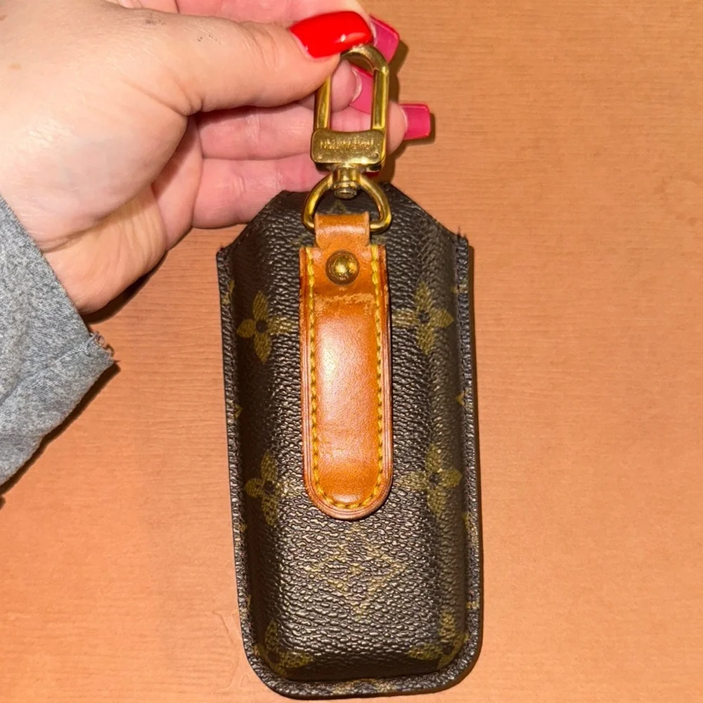 Authentic Louis Vuitton Brown Leather pouch
